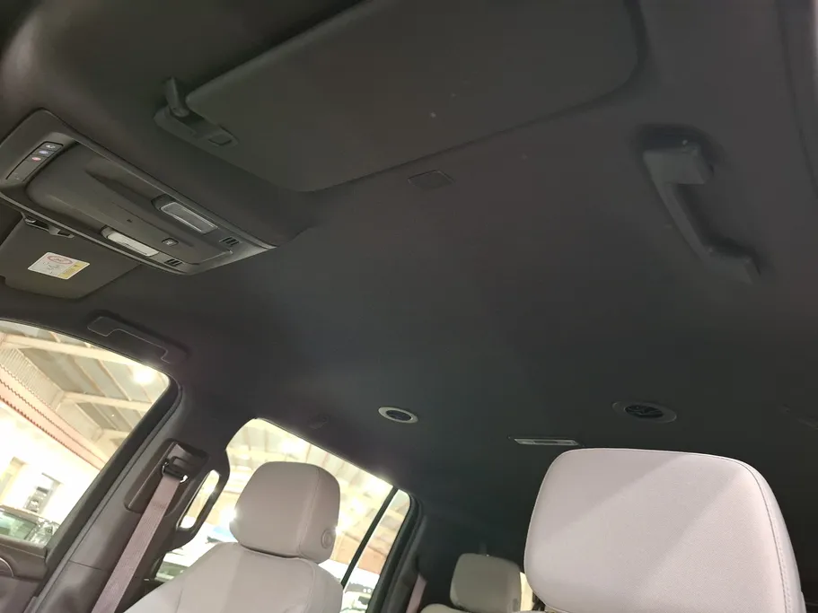 2023 Chevrolet Suburban LS 