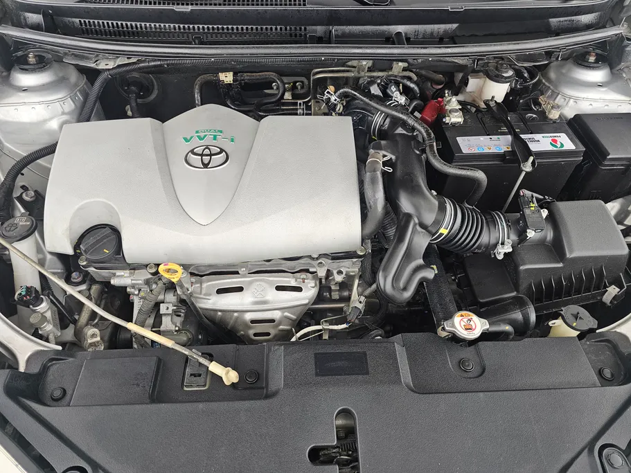 2022 Toyota Yaris  Y 
