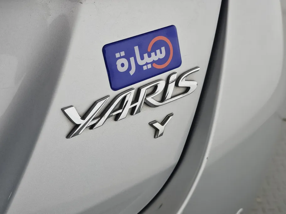 2022 Toyota Yaris  Y 