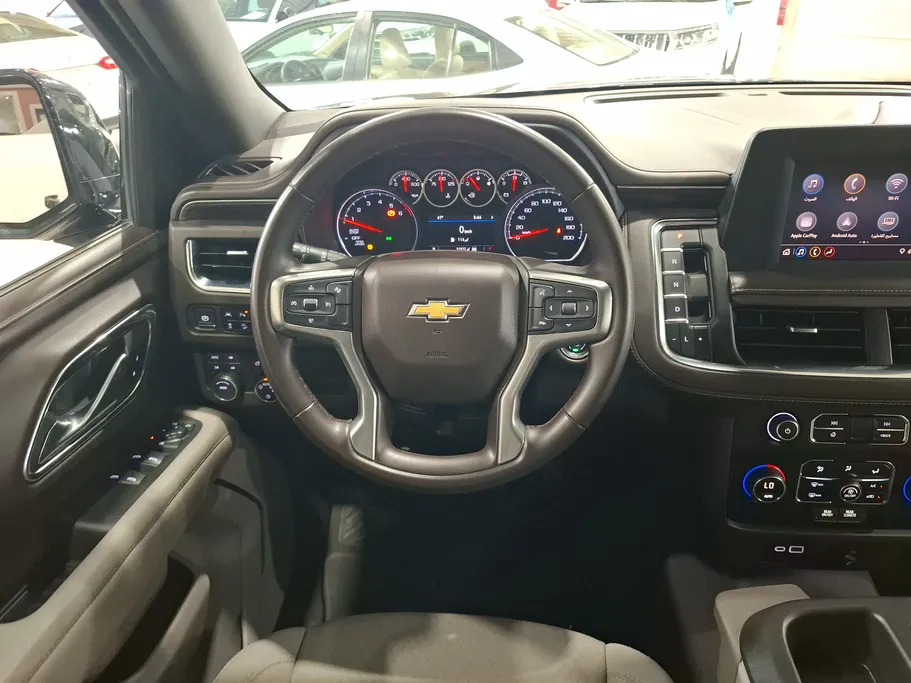 2023 Chevrolet Suburban LS 