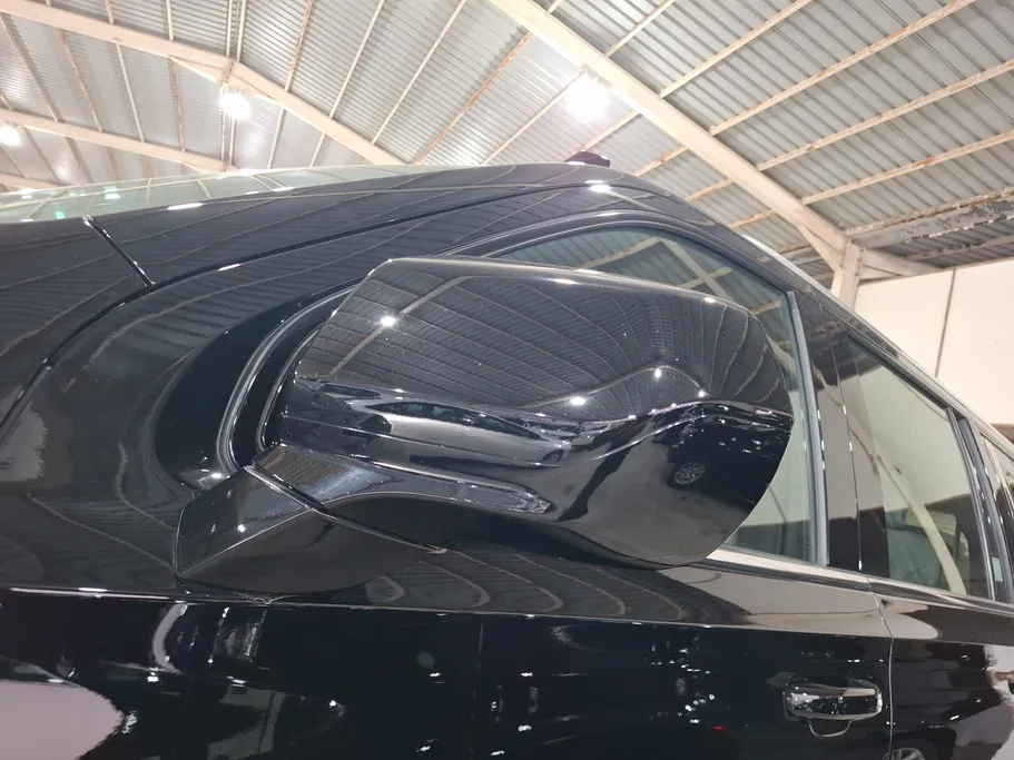 2023 Chevrolet Suburban LS 