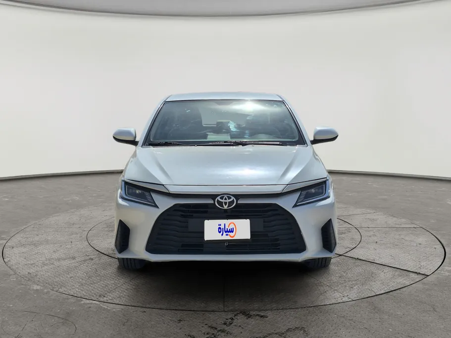 2024 Toyota Yaris  Y 