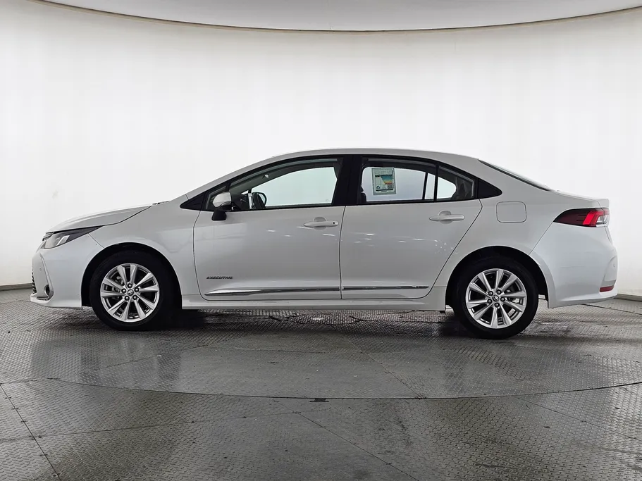 2024 تويوتا Corolla XLI Executive 