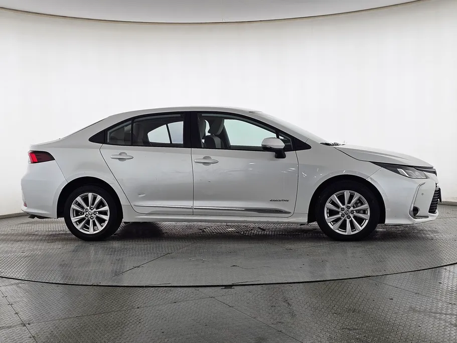 2024 تويوتا Corolla XLI Executive 
