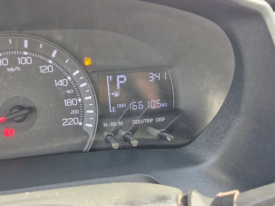 2023 Toyota Yaris  Y 
