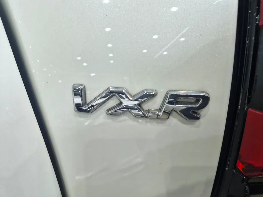 تويوتا برادو VX.R 2022 