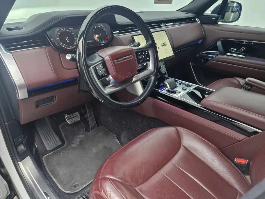 2023 Land Rover Range Rover HSE 