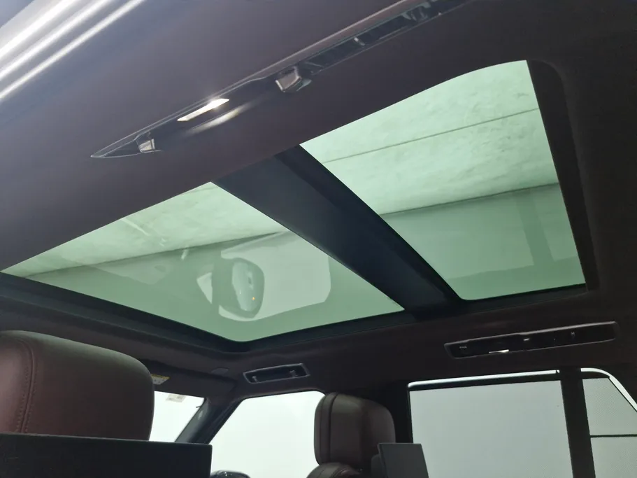 2023 Land Rover Range Rover HSE 