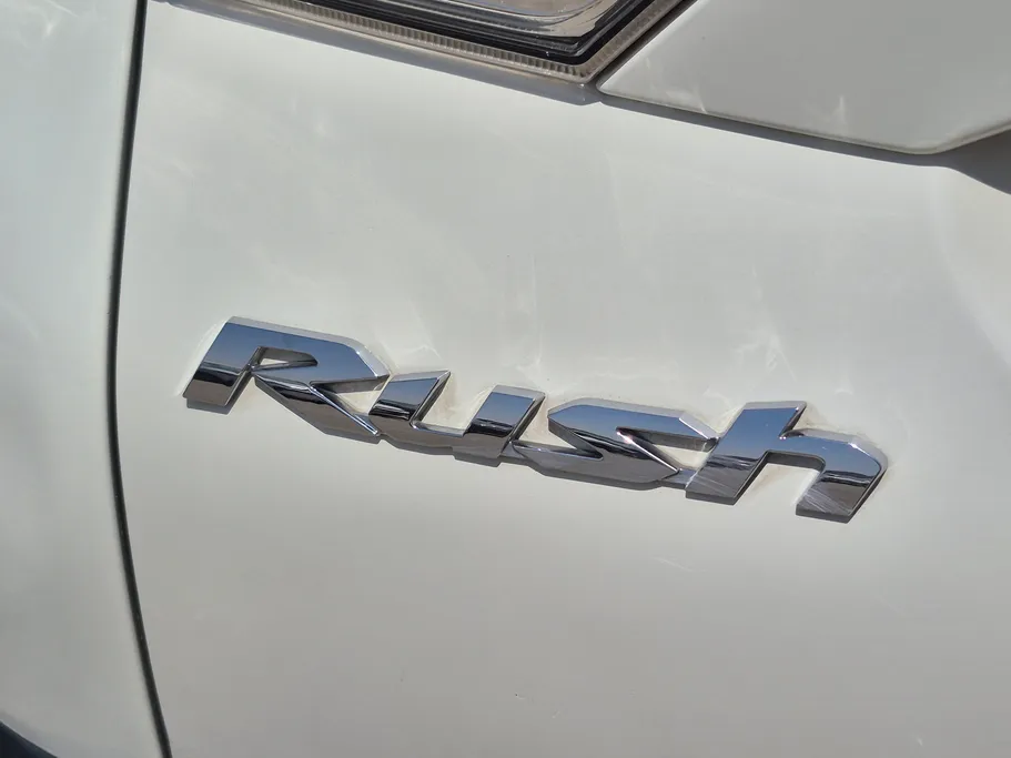 2023 تويوتا Rush STD 
