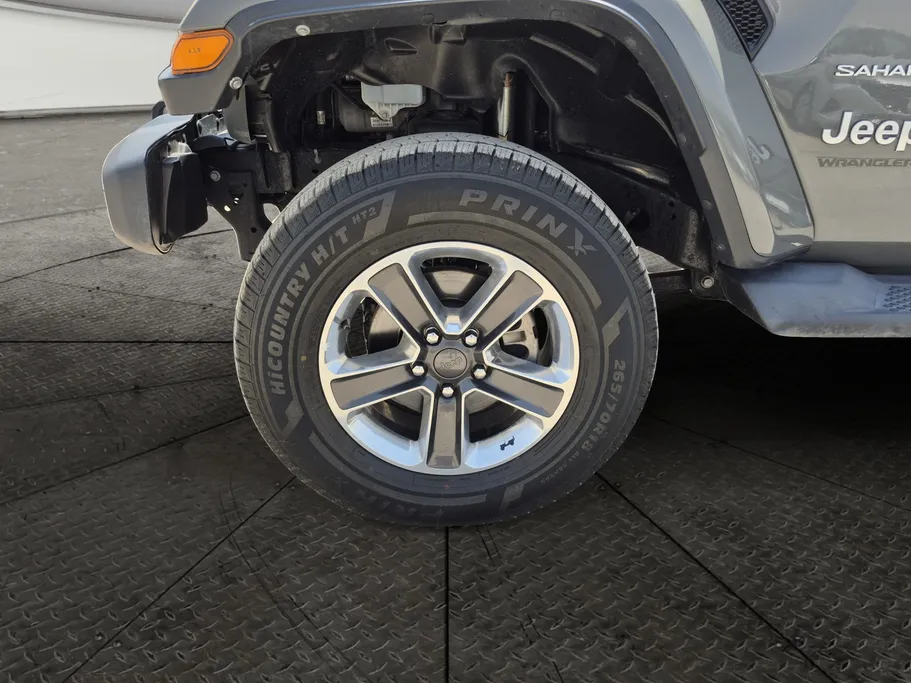 2019 Jeep Wrangler Sahara 
