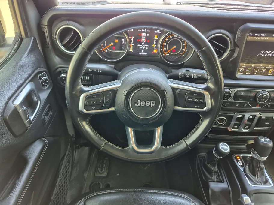 2019 Jeep Wrangler Sahara 