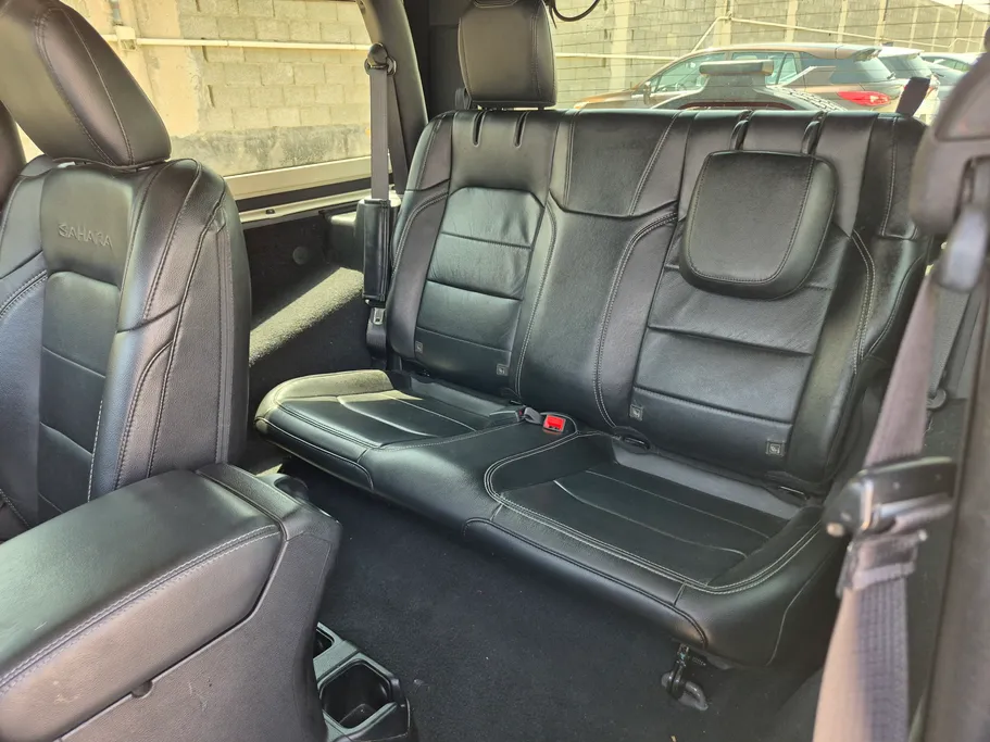 2019 Jeep Wrangler Sahara 