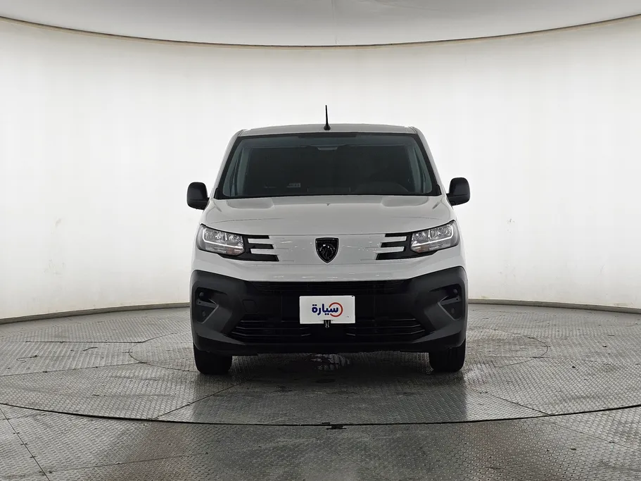 2025 بيجو Partner Short van 