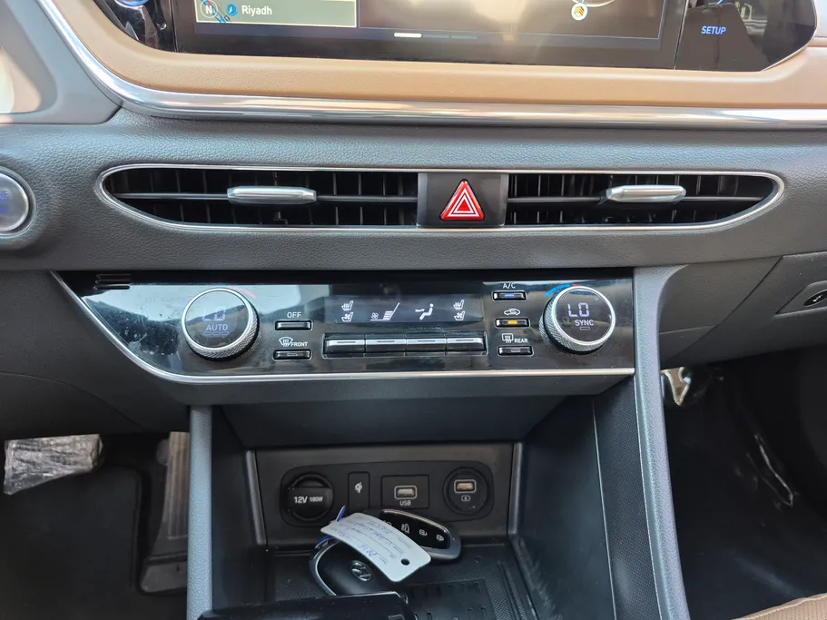 2020 Hyundai Sonata PREMIUM 