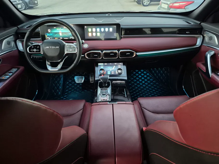 2023 Jetour X70 Plus Luxury 