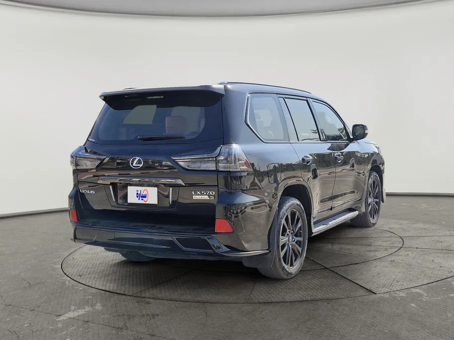 2020 Lexus LX 570 Black Ed. 