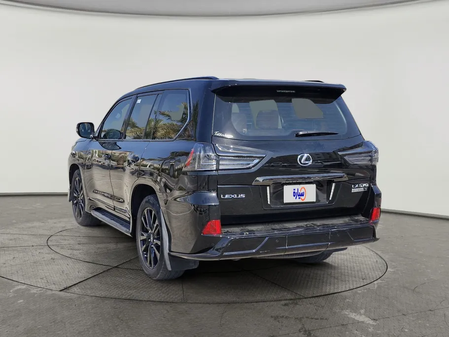 2020 Lexus LX 570 Black Ed. 