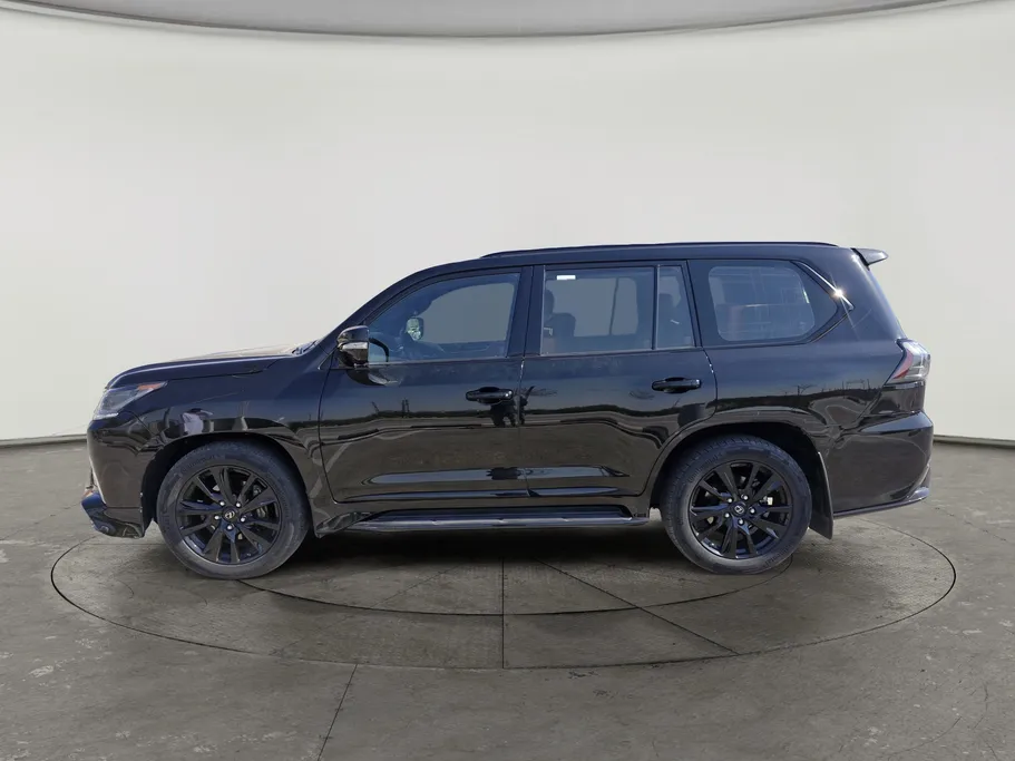 2020 Lexus LX 570 Black Ed. 
