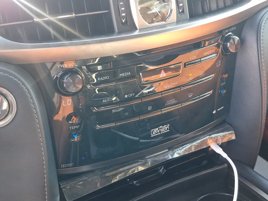 2020 Lexus LX 570 Black Ed. 