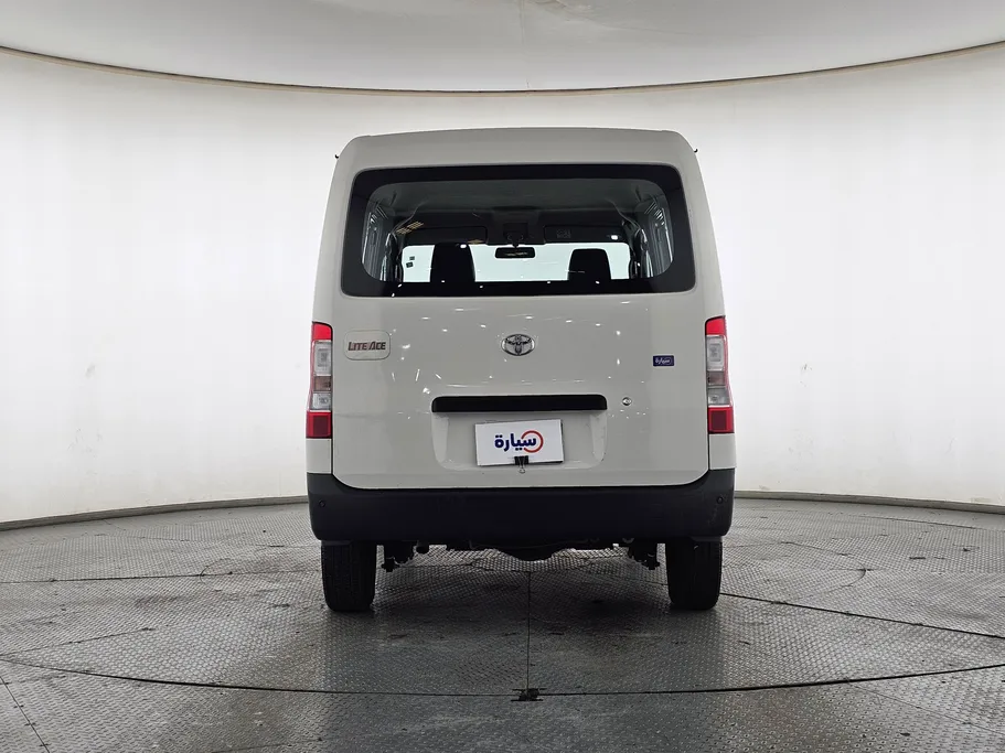 2023 Toyota LiteAce Van 