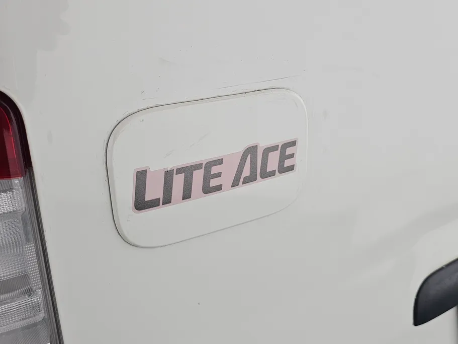 2023 Toyota LiteAce Van 