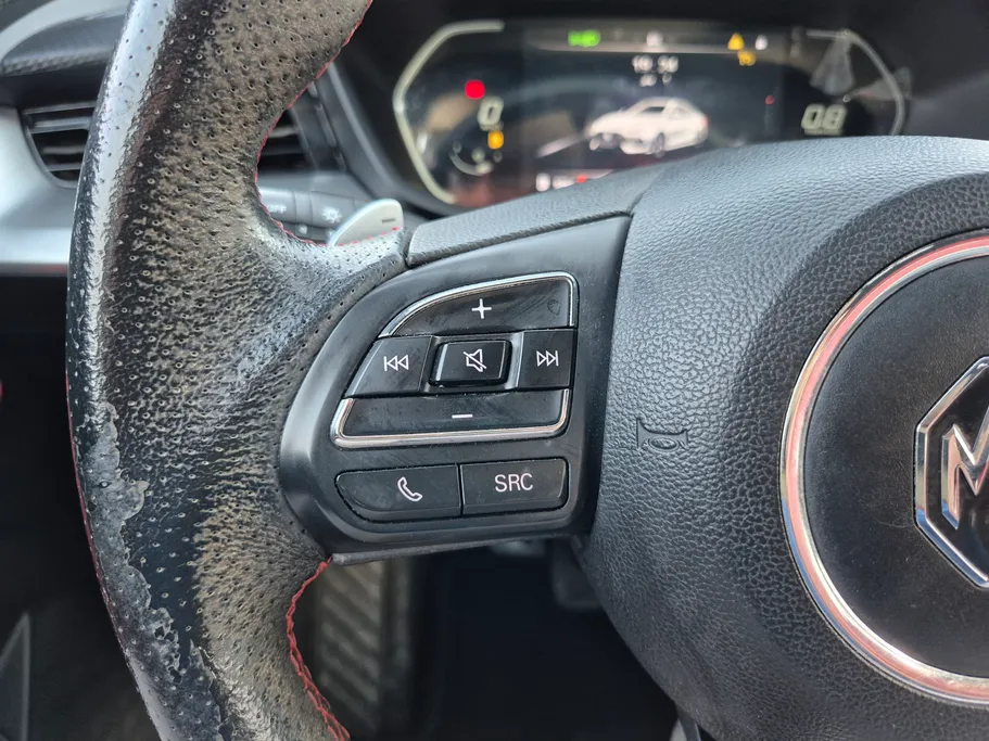 2023 MG GT COM 