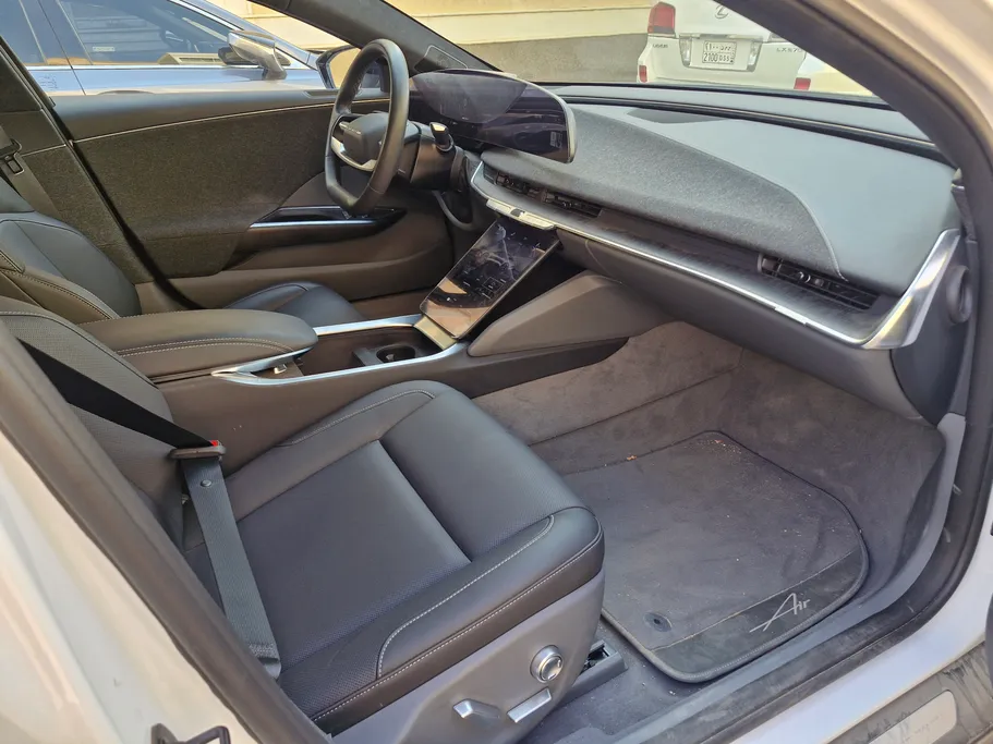 2024 Lucid Air Pure 