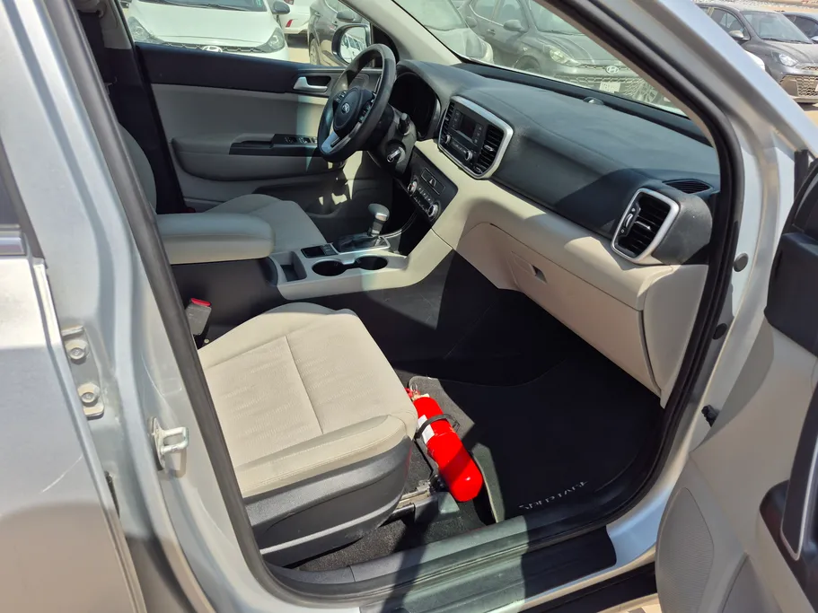 2022 Kia Sportage LX 