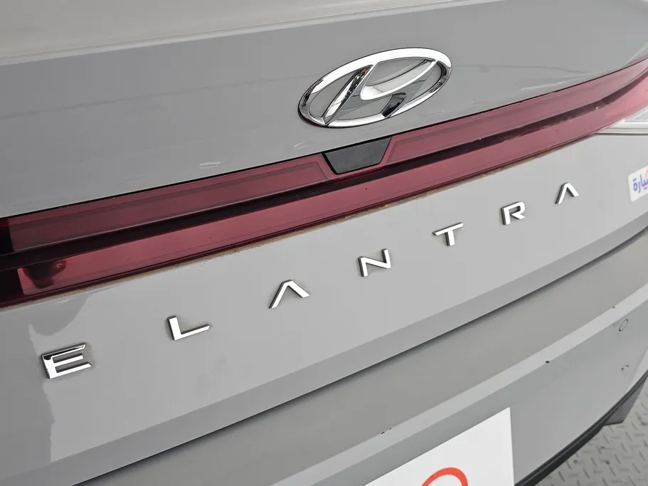 2021 Hyundai Elantra Smart 