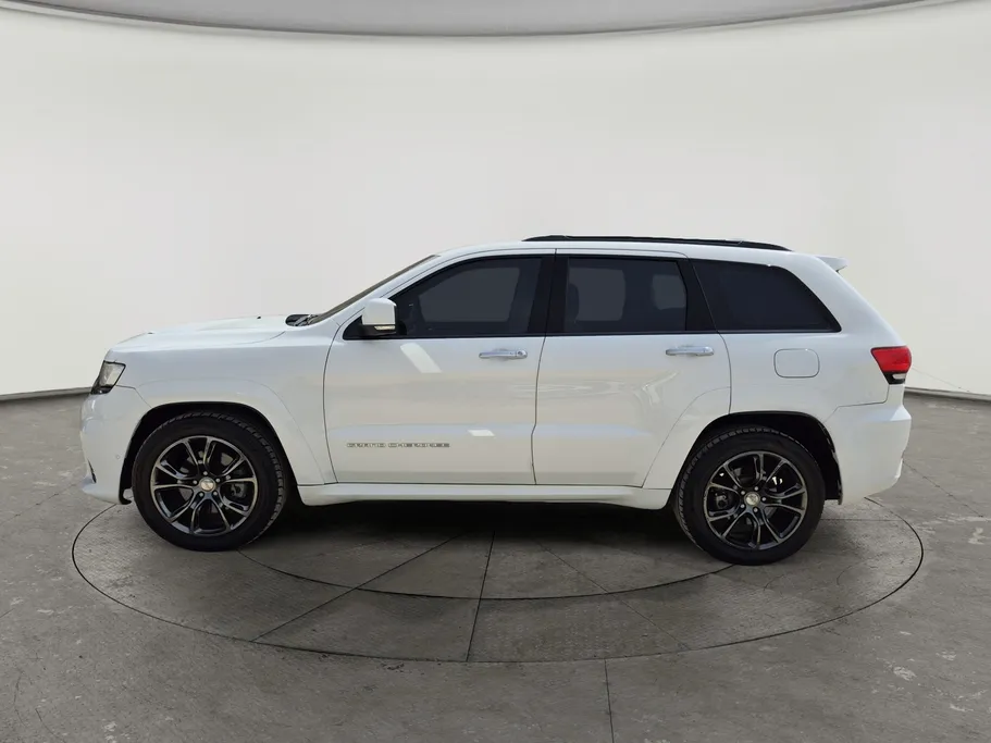 2016 Jeep Grand Cherokee SRT 
