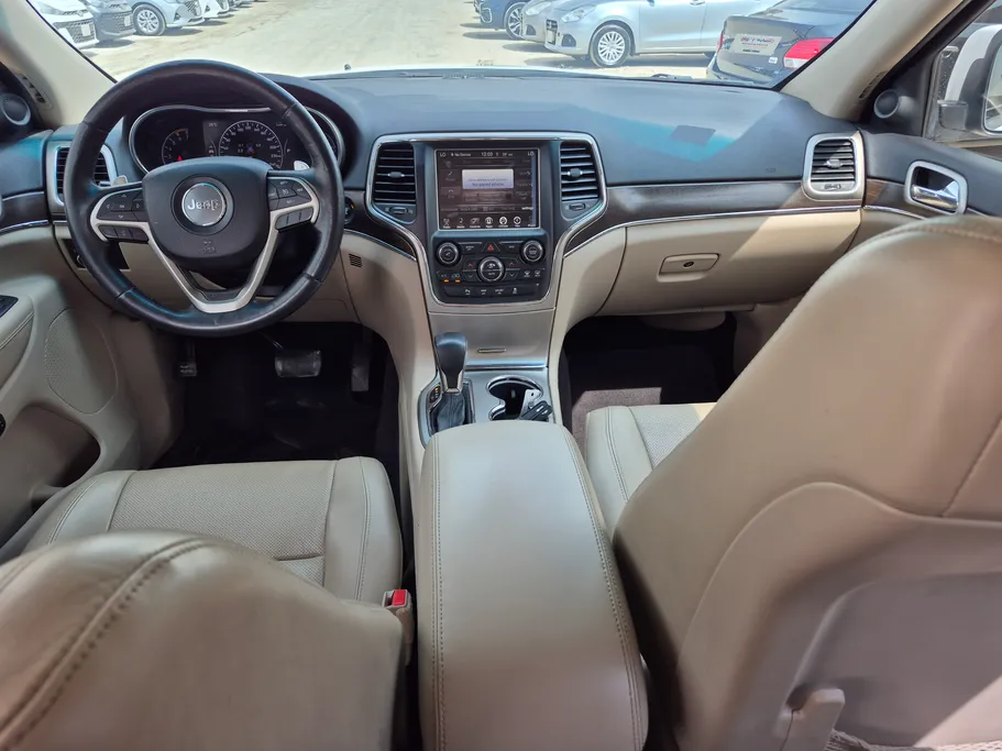 2016 Jeep Grand Cherokee SRT 