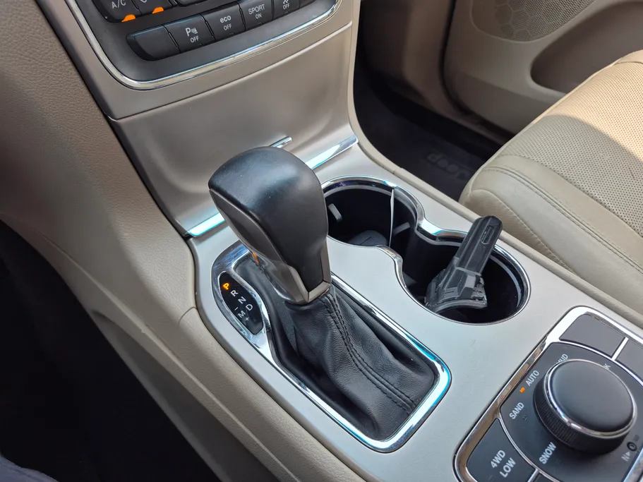 2016 Jeep Grand Cherokee SRT 