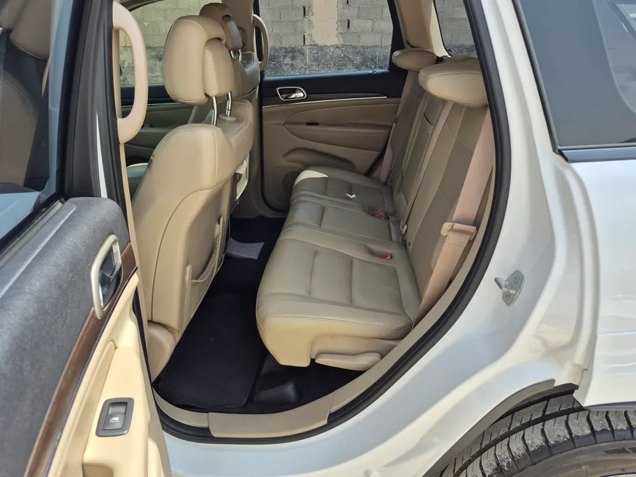 2016 Jeep Grand Cherokee SRT 