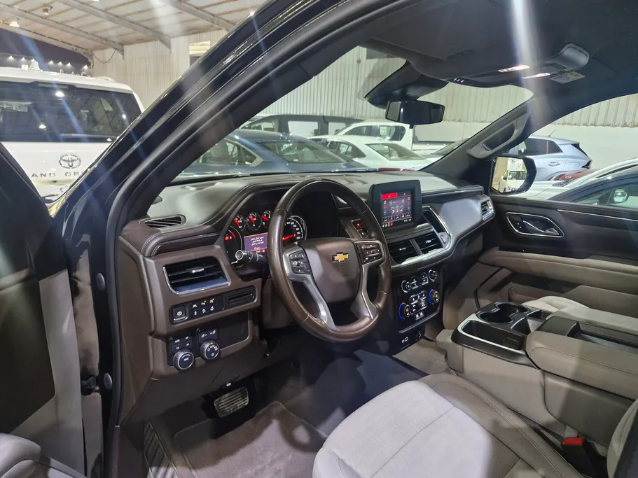 2023 Chevrolet Tahoe LS 