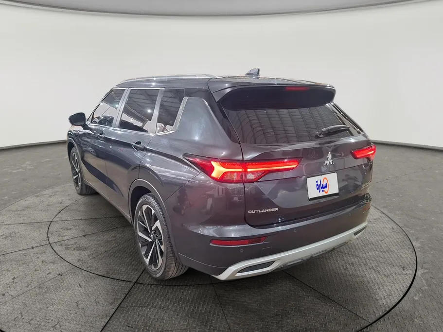 2025 Mitsubishi Outlander CLS 