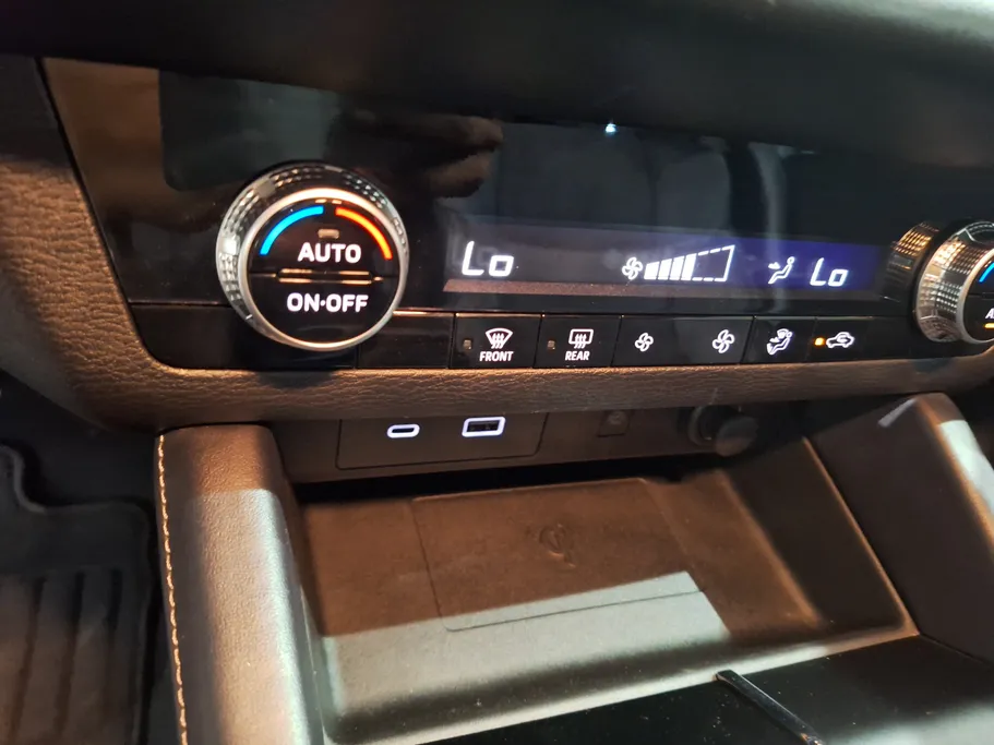 2025 Mitsubishi Outlander CLS 