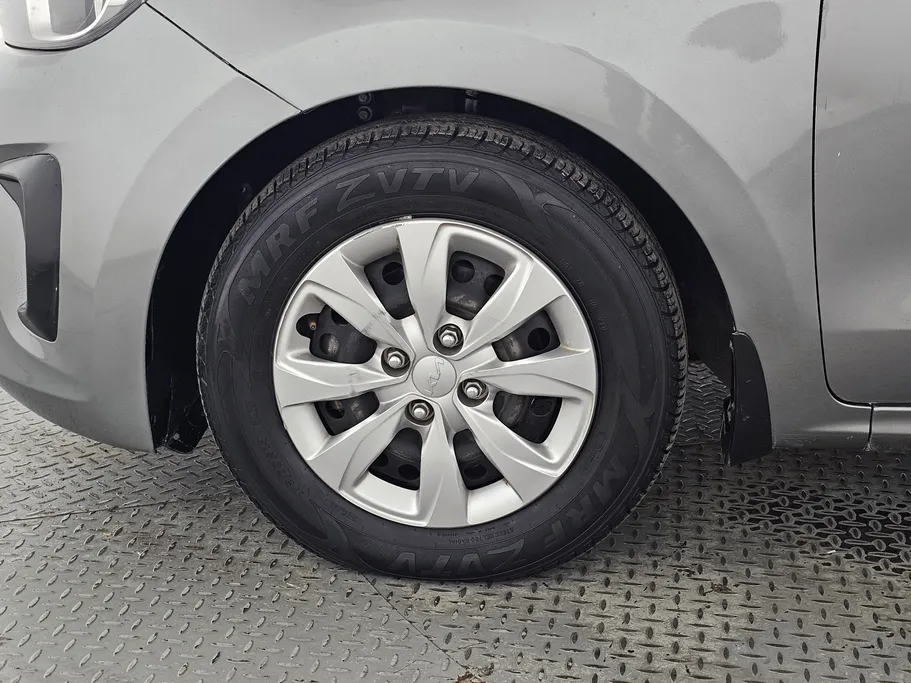 2023 Kia Pegas GL 