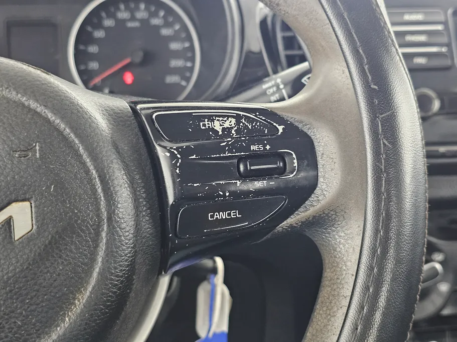 2023 Kia Pegas GL 