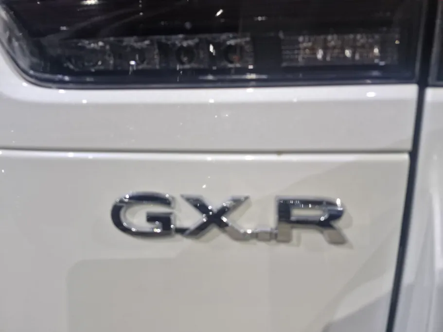 تويوتا لاندكروزر GXR3 2025 