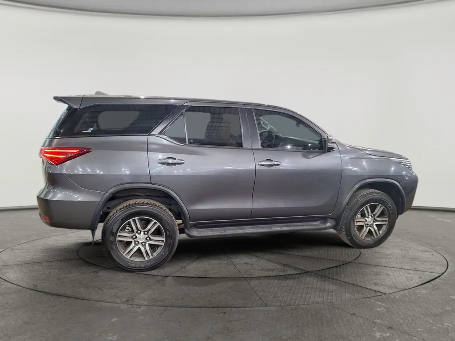 2024 Toyota Fortuner GX 