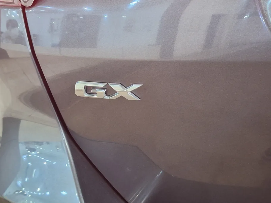 تويوتا فورتشنر GX 2024 