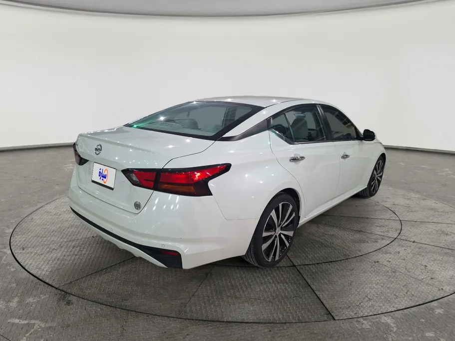 نيسان التيما S 2022 