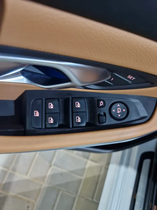 2024 BMW 3 Series 320i  