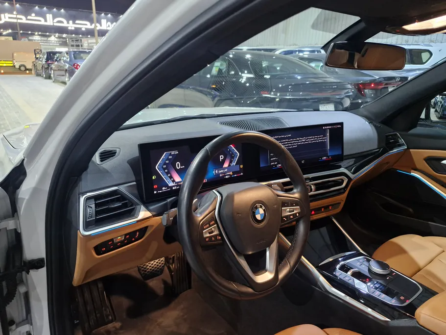 2024 BMW 3 Series 320i  