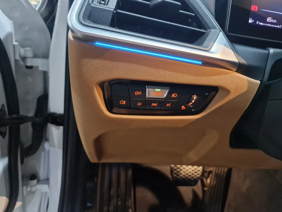 2024 BMW 3 Series 320i  