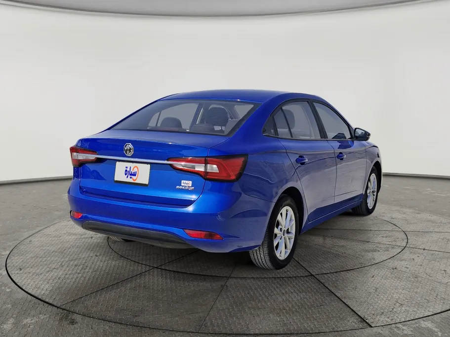 2022 MG 5 STD 