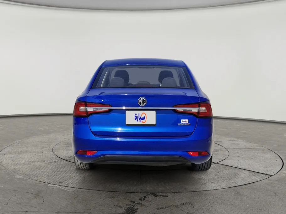 2022 MG 5 STD 