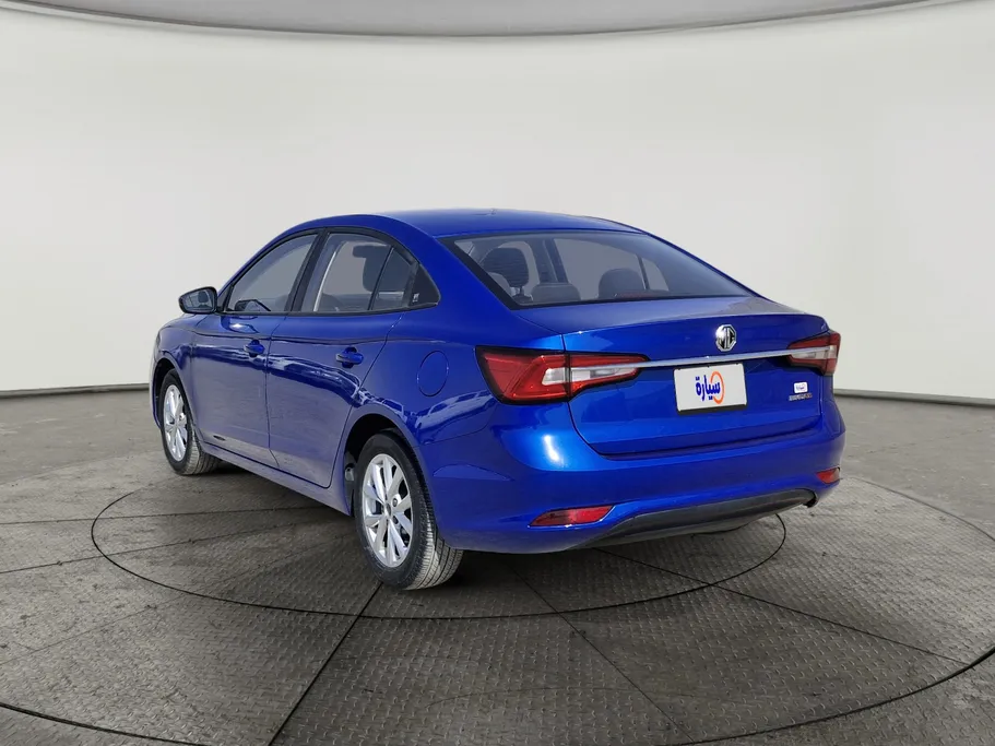 2022 MG 5 STD 