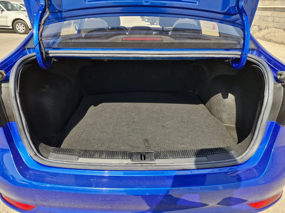2022 MG 5 STD 