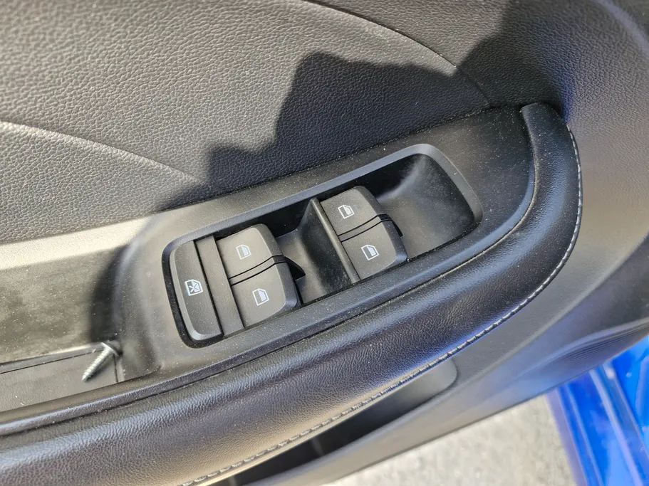 2022 MG 5 STD 